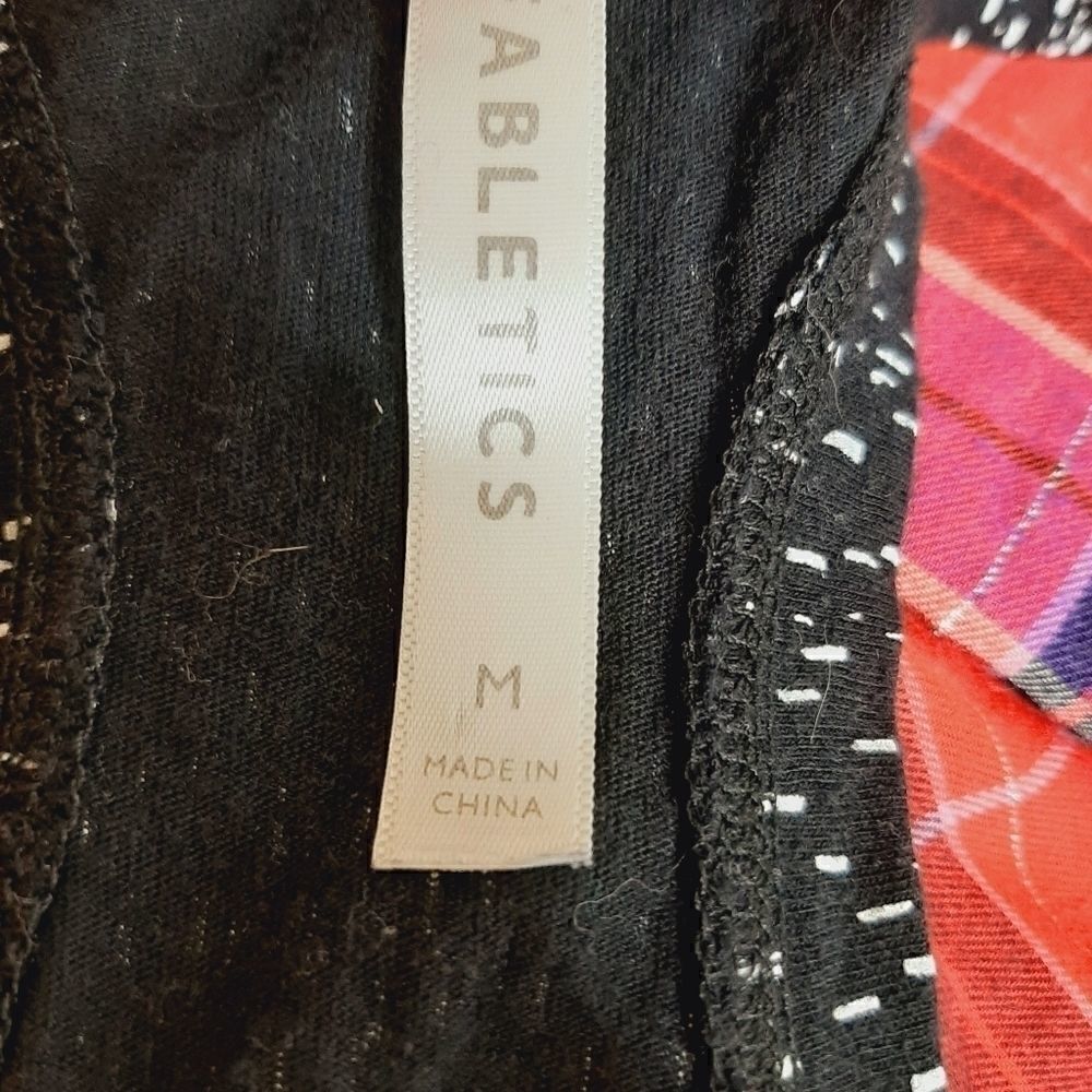 Fabletics Racerback top - Picture 3 of 5